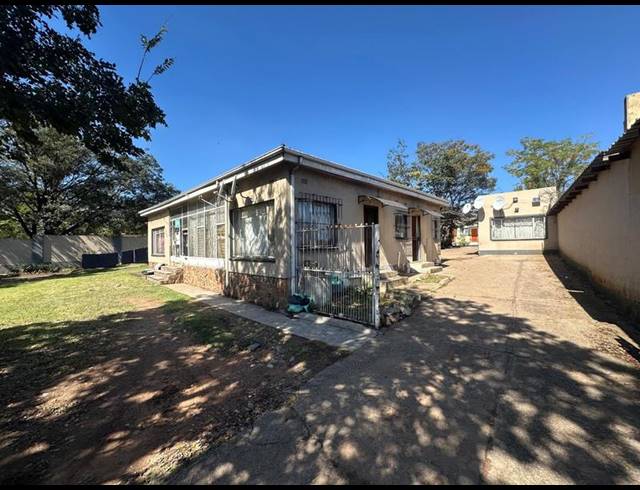 3 BEDROOM HOUSE FOR SALE IN DELVILLE